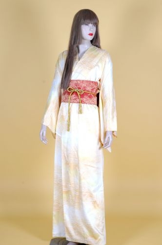 黃緞雲海日本女和服 OA1-94032