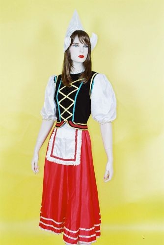 紅緞土風舞荷蘭服(女) OA5-86152