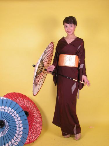 咖啡底日本女和服 OA1-93011